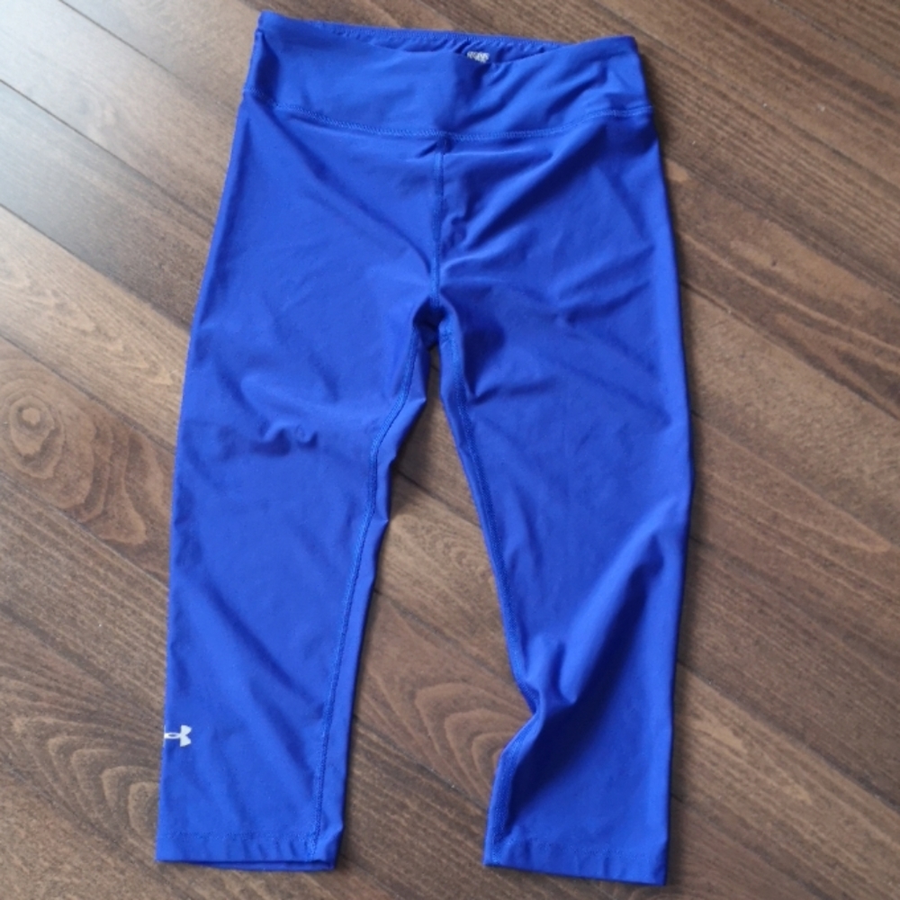 Under Armour heatgear crop legging in blue